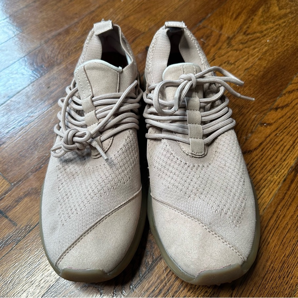 Lane Eight Women’s Tan Casual Sneakers